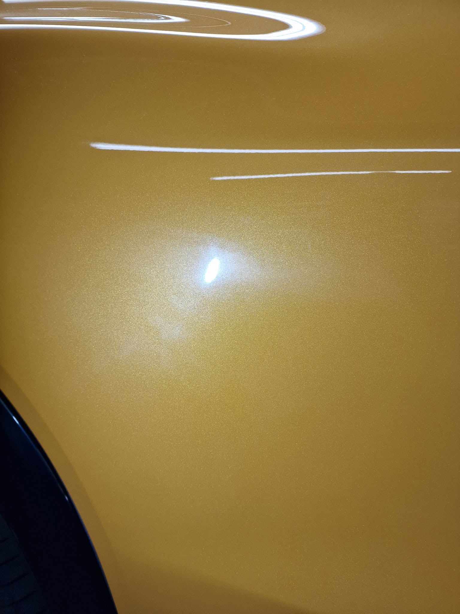 Poliranje in grafenska zaščita vozila do 7 let - Ford Mustang MACH E — ob prevzemu — slika 1