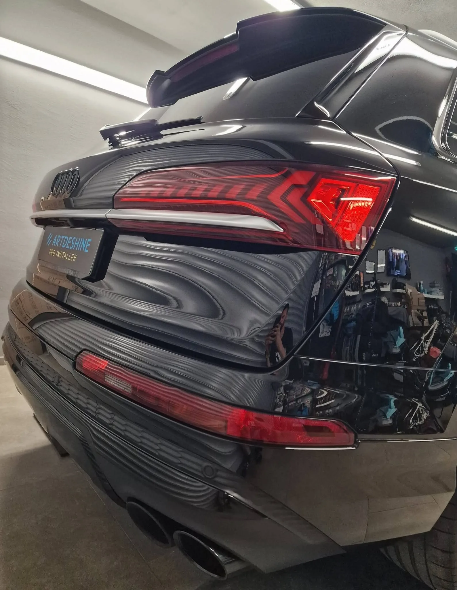 Poliranje in grafenska zaščita vozila do 7 let - AUDI Q7 — ob predaji — slika 1