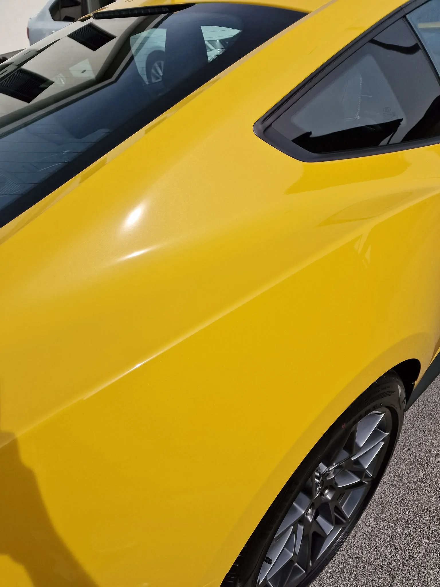 Poliranje in grafenska zaščita vozila do 7 let - Ford Mustang GT — ob predaji — slika 8