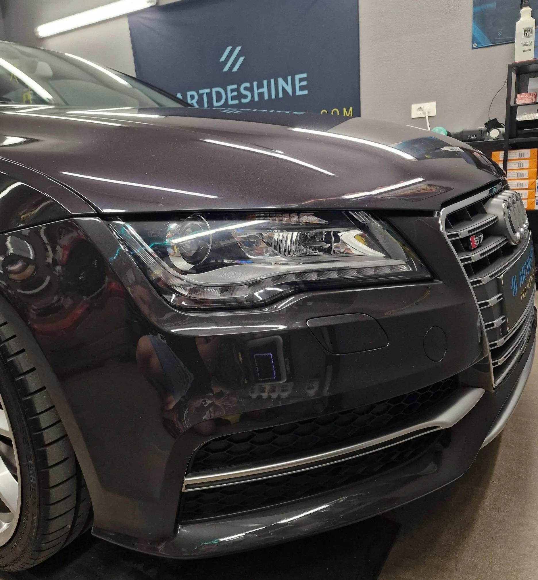 Poliranje in grafenska zaščita vozila do 1 leta - Audi S7 — ob predaji — slika 11