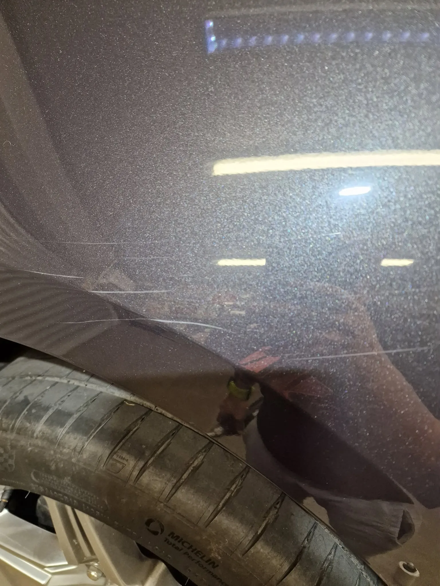 Poliranje in grafenska zaščita vozila do 7 let - osnovno čiščenje notranjosti - Ford >Mustang GT cabrio — ob prevzemu — slika 4