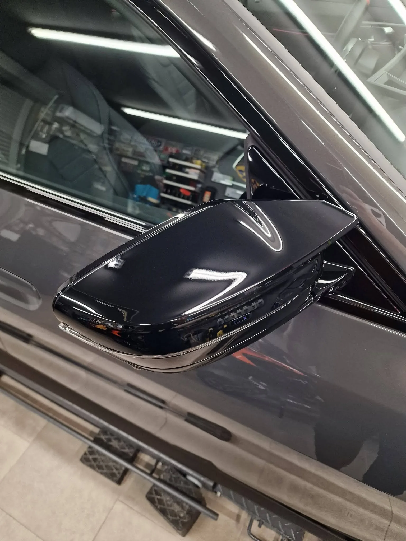 Poliranje in grafenska zaščita vozila do 7 let - BMW 440i — ob predaji — slika 21